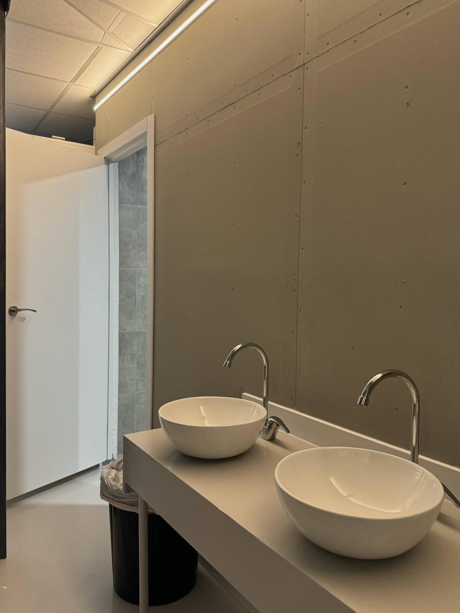 Naap Hotel Valencia Bagian luar foto